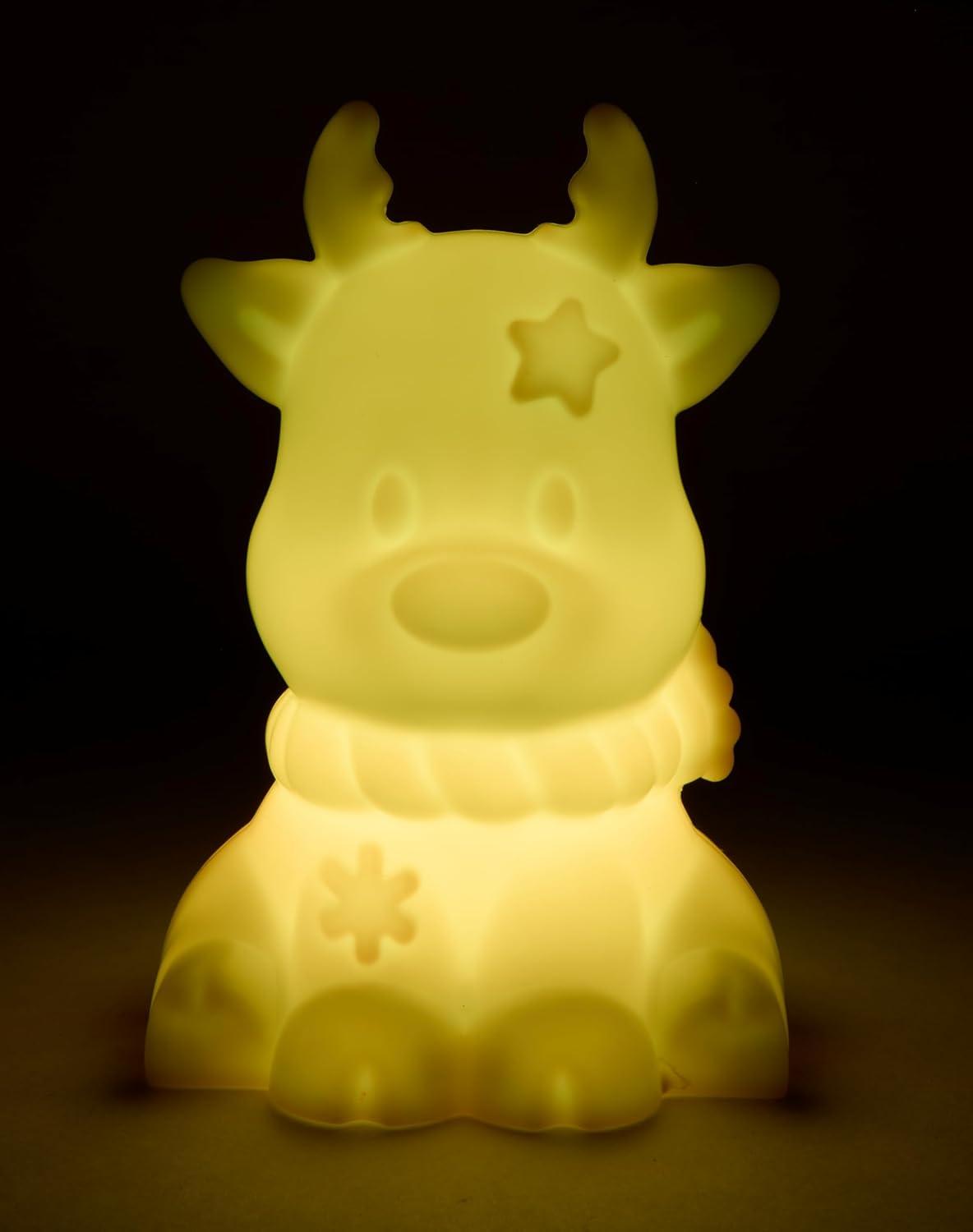 Crayola Light Ups Reindeer, Recolorable Light Up Toy for Kids, Reindeer Decor, Glow in the Dark, Holiday Gift for Kids, Ages 4+(Reindeer)