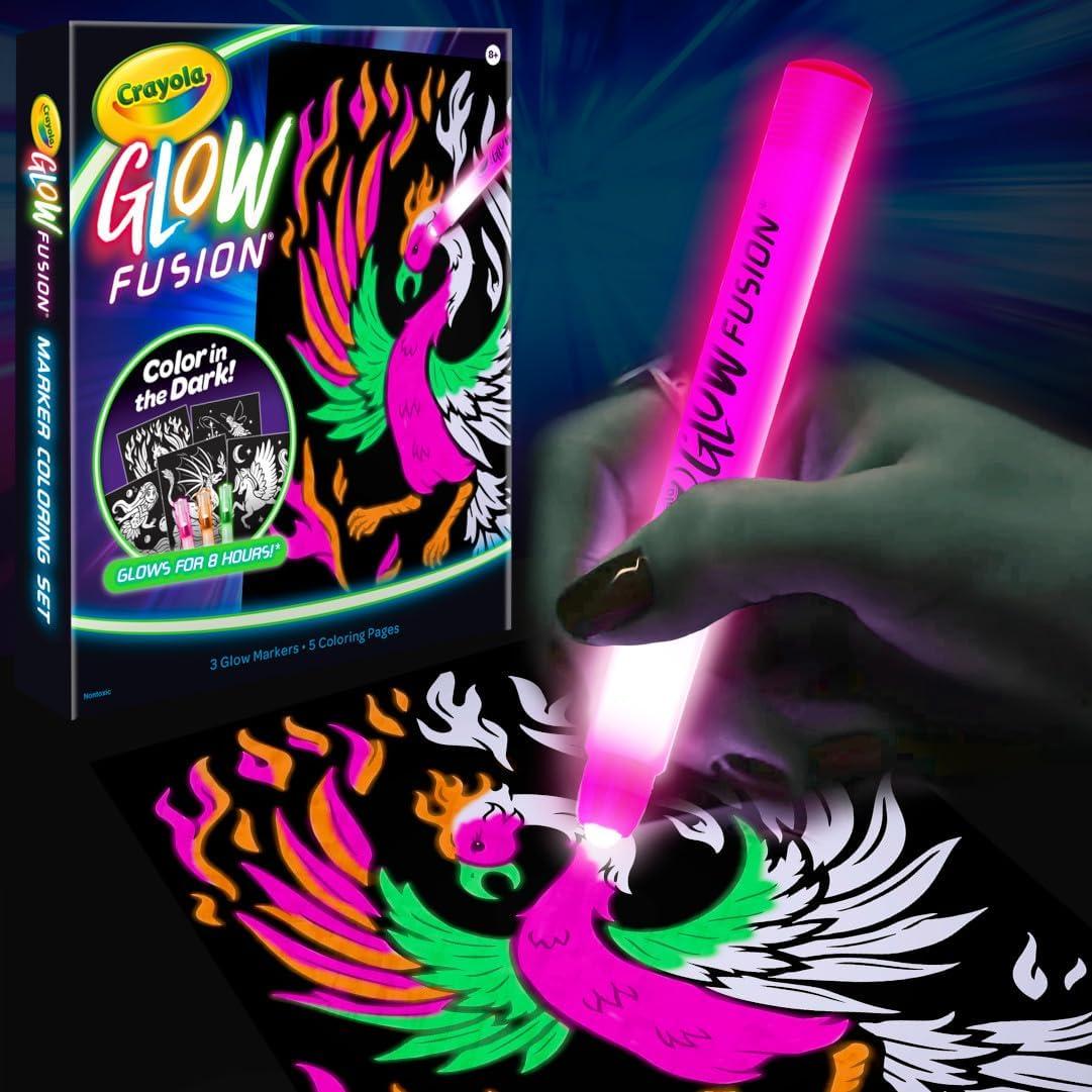 Crayola Glow Fusion, Glow in The Dark Coloring Set with Markers, Alien & Monster Coloring Pages, Gift for Kids(Deluxe)